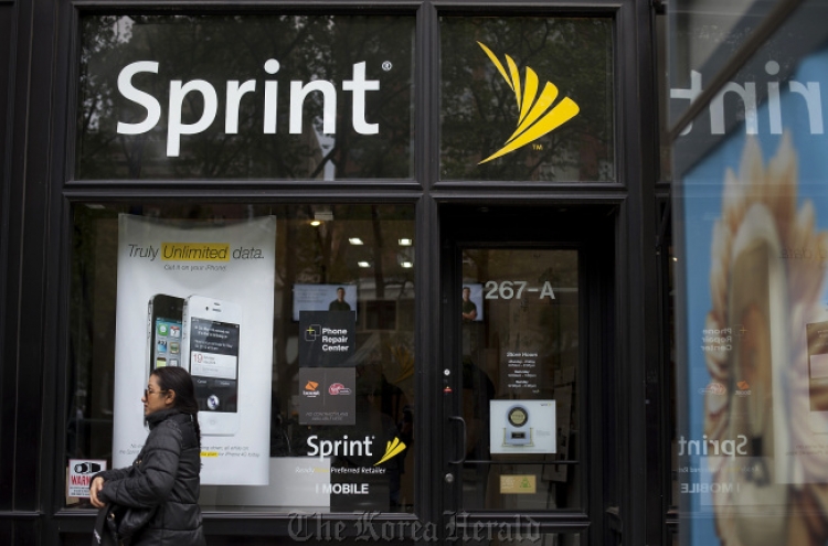 Softbank eyes monster Sprint takeover