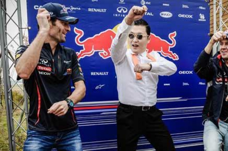 Formula One: Psy says fame 'unbelievable'