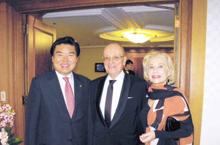 Outgoing Bulgarian envoy urges efforts for Korean unification