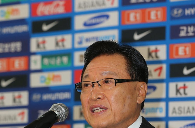 Soccer chief Cho calls for ‘young, passionate’ successor