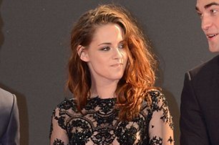 Kristen shines at London Twilight Premiere