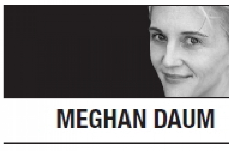 [Meghan Daum] The timeless frump factor and Holly Petraeus