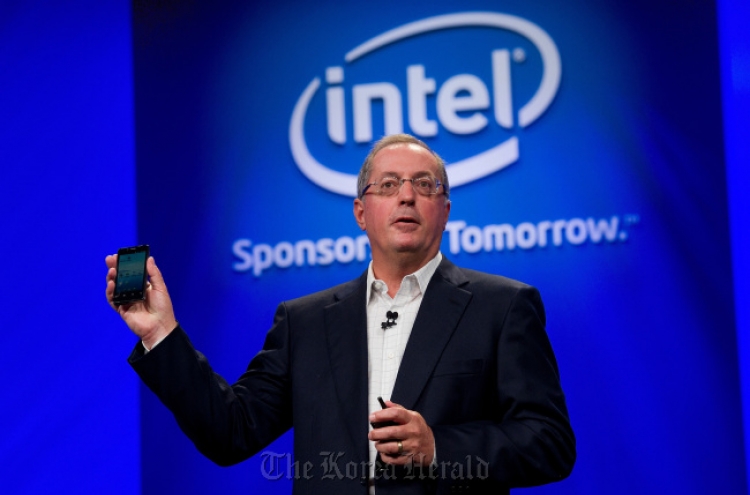 Intel CEO to retire in surprise move