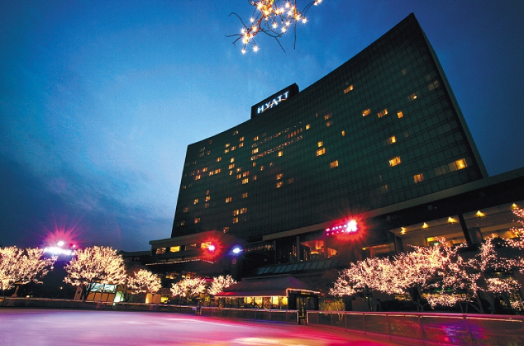 Ice rink at Grand Hyatt Seoul