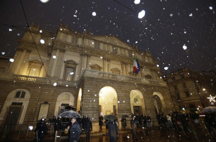 La Scala opera season opens with contested ‘Lohengrin’