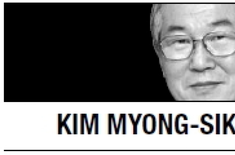 [Kim Myong-sik] Time to end regional obsession with dictatorships