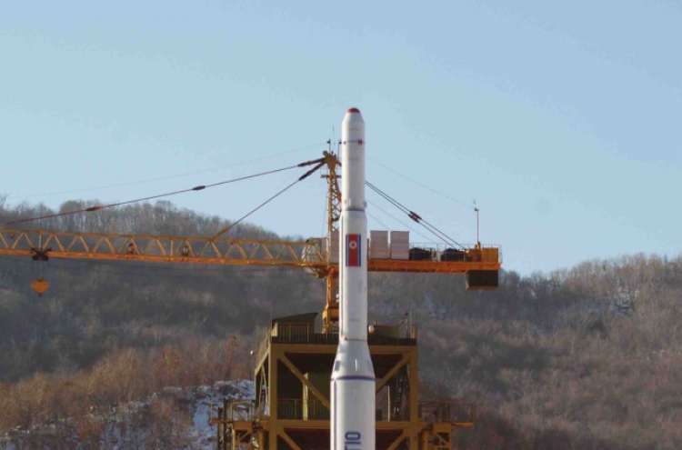 Crippled North Korean probe could orbit for years: expert