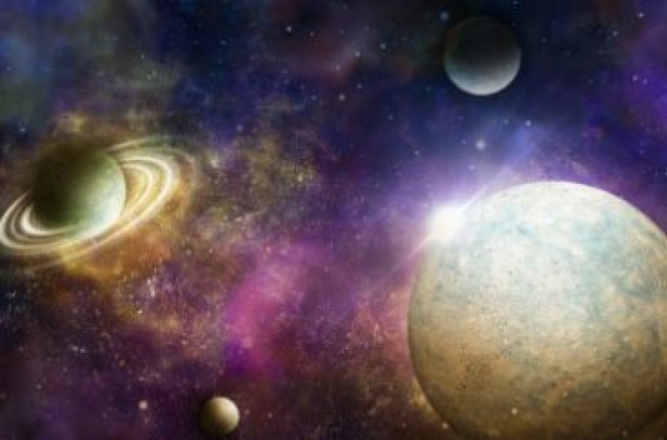 Neighbor star found to have five planets