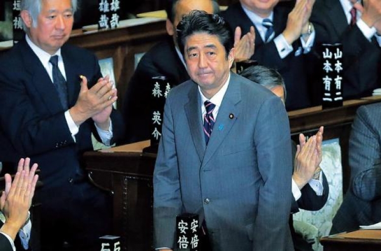 Abe faces tests on diplomacy, economy