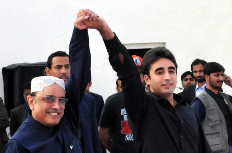 Pakistan: Bhutto’s son launches political career