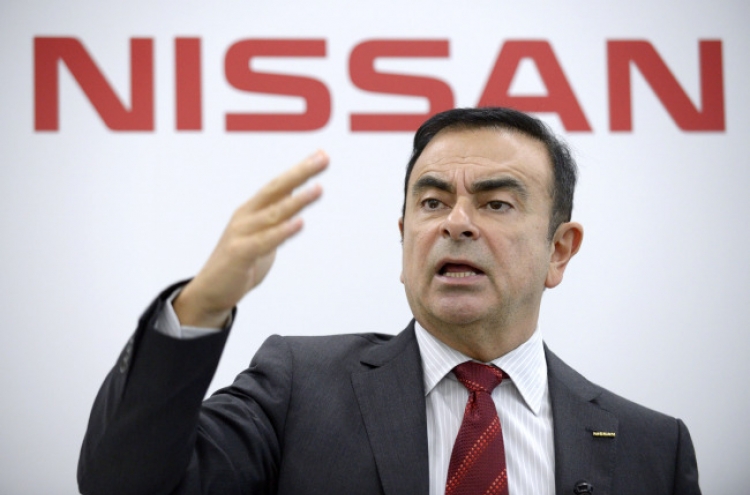 Nissan’s Ghosn calls on Abe to weaken yen, mend China ties