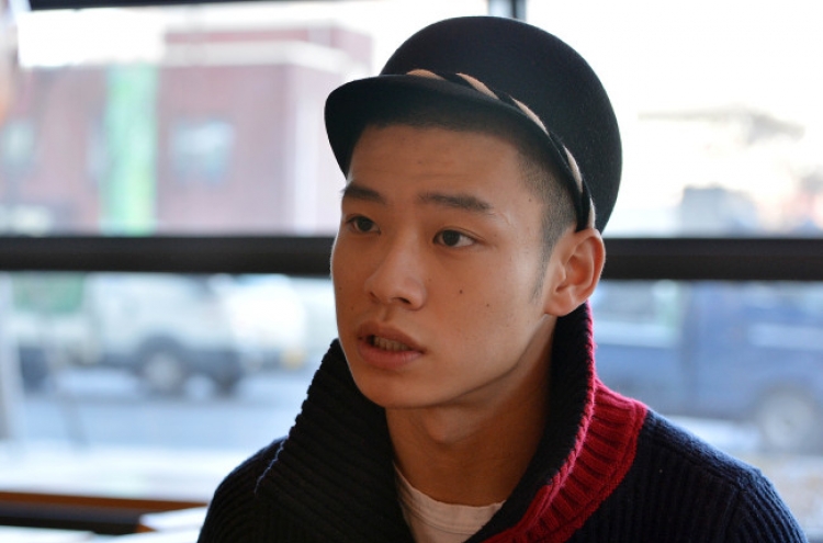 Ji-Yong speaks with his music