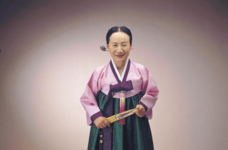 한국의 전통 잇는 국악 한복 전시회 아뜰리에서 열려