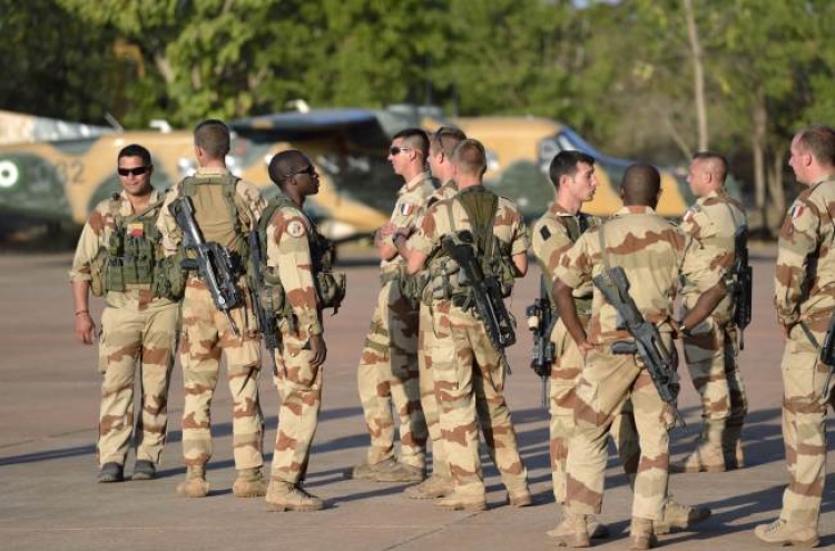 U.N. backs French intervention in Mali