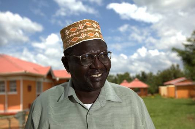 Obama’s step-brother to seek governorship of Kenyan county