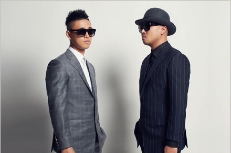 Leessang’s newest single sweeps charts