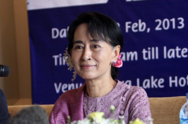 Suu Kyi to meet Park