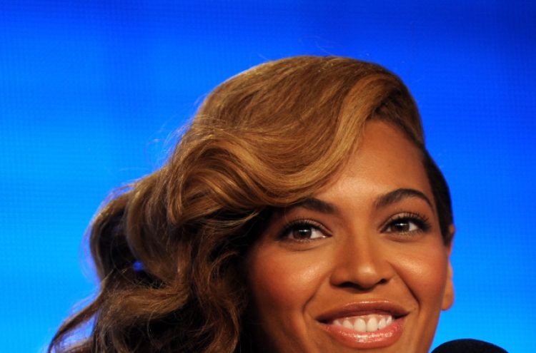 Beyonce admits inauguration day pre-recording