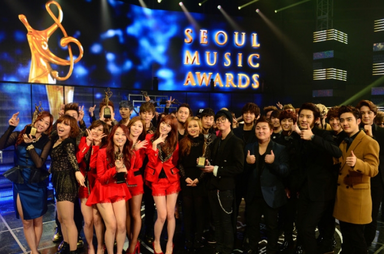 Psy wins Seoul Music Awards