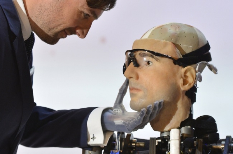 ‘Bionic man’ goes on show at British musuem