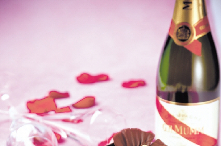 “Be My Valentine” dining packages at Grand Ambassador Seoul