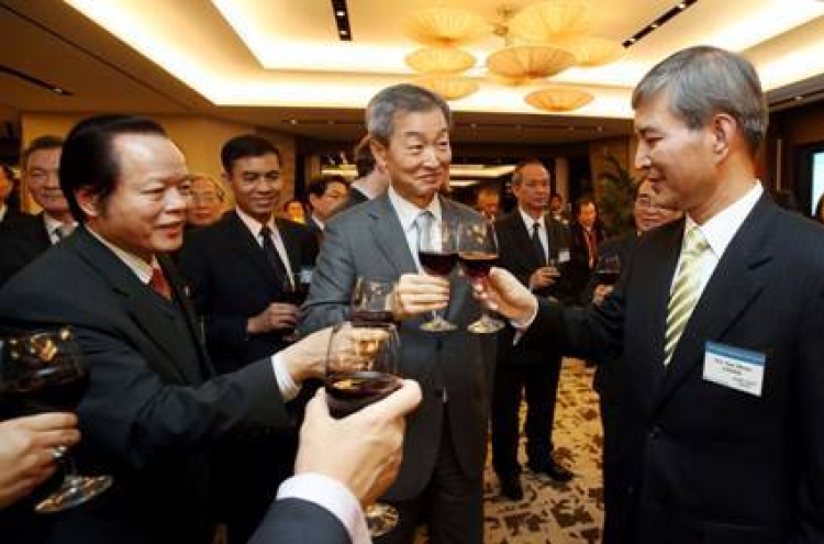 Korea, ASEAN leaders chart course for 2013