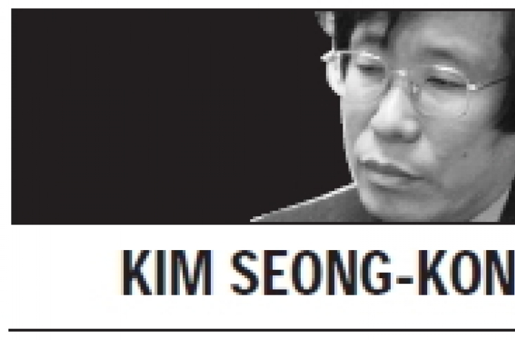 [Kim Seong-kon] Living in an affluent but socially poor society