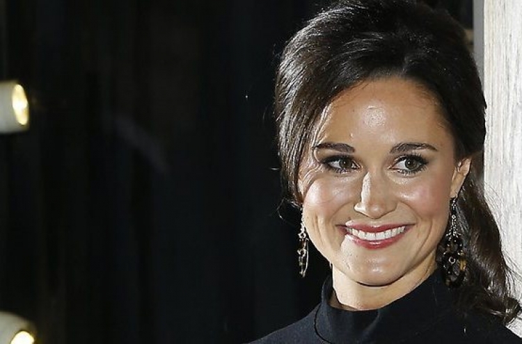 Pippa Middleton takes supermarket job