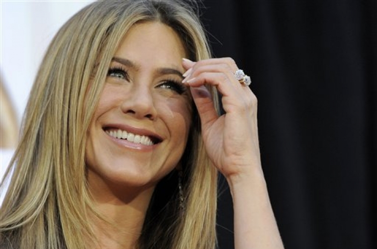 Jennifer Aniston soon to tie the knot