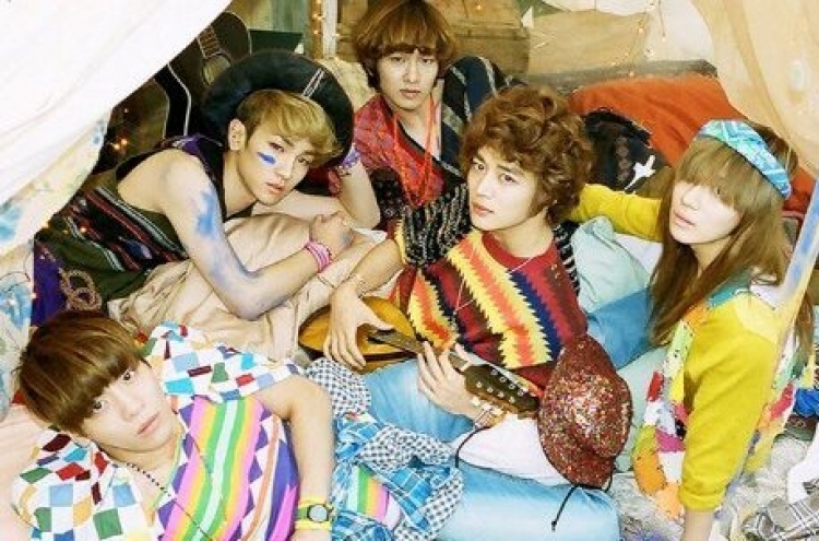 SHINee to hold video chat with foreign fans