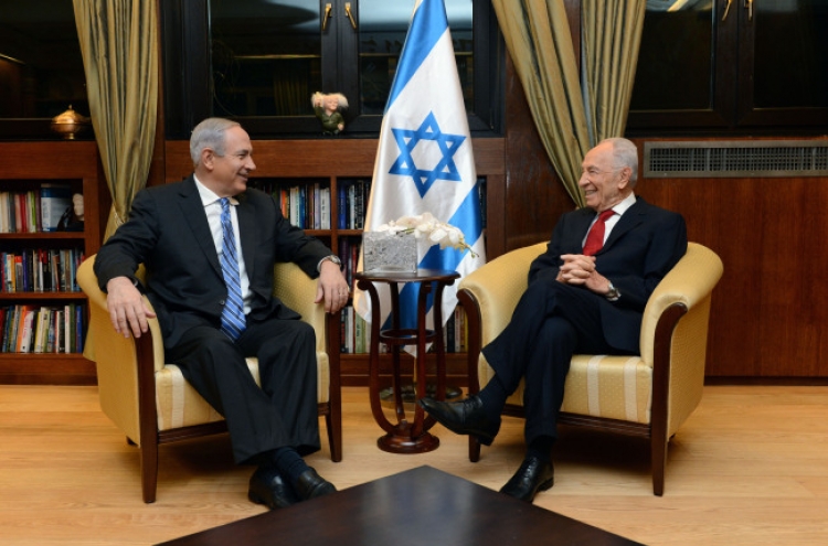 Netanyahu tells Peres government formed