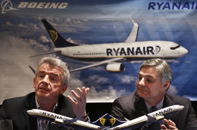 Boeing wins major order from Ryanair