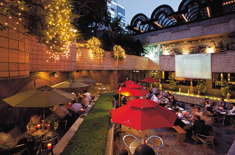 Outdoor Beer Garden at Renaissance Seoul Hotel