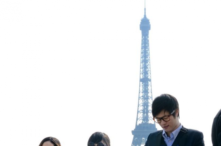 ‘I love Paris’ may be passe for Chinese tourists