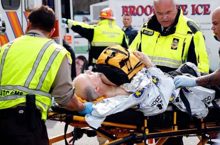 3 killed as 2 bombs explode at Boston Marathon