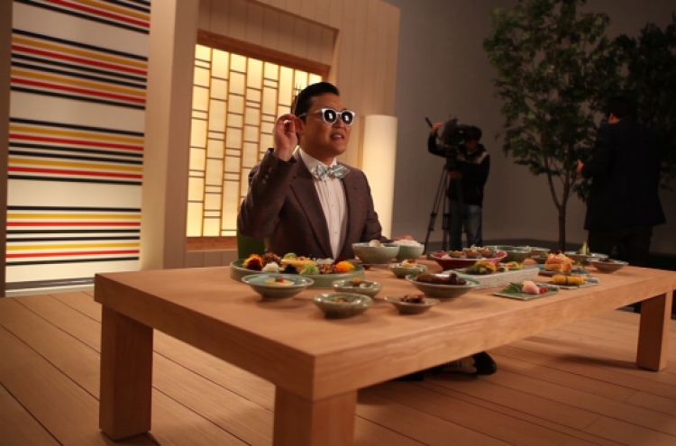 Psy introduces Korea to the world