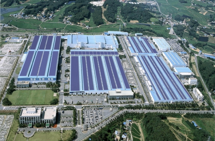 Hyundai Motor to turn factory rooftops into solar power plant