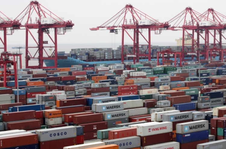 China records $18.2b trade surplus in April