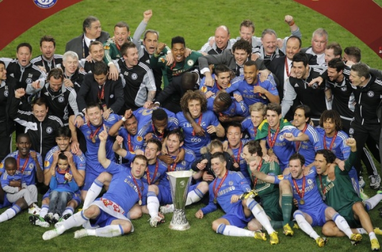 Chelsea clinch late Europa glory