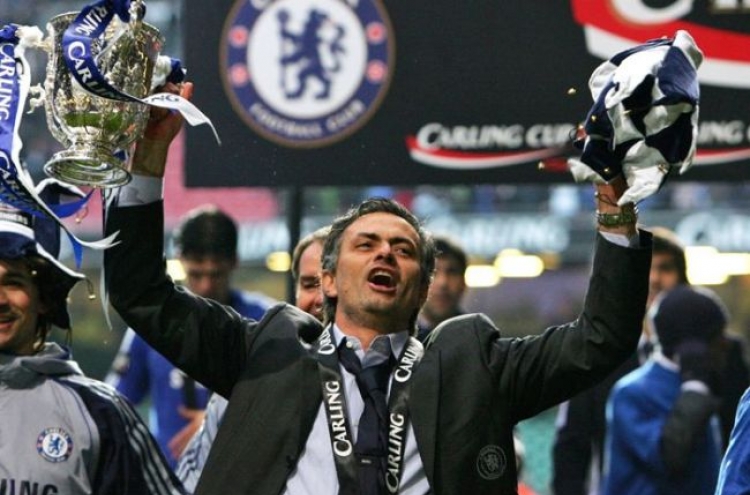 Mourinho appointed Chelsea manager