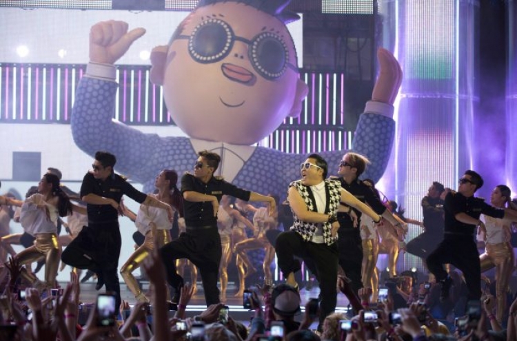 Psy wraps ‘Gentleman’ promotions