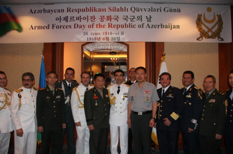 Azerbaijan celebrates its armed forces in reception