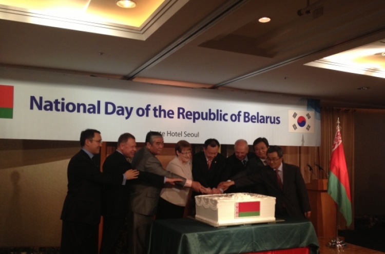 Belarus highlights people-to-people contacts on its National Day