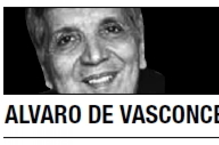 [Alvaro de Vasconcelos] Algeria’s 1992 fate should be avoided in Egypt