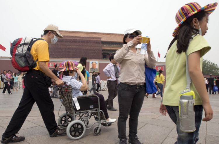 Air pollution cuts northern China lifespans