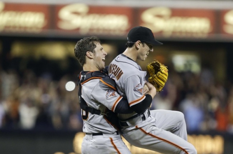 Lincecum no-hits Padres