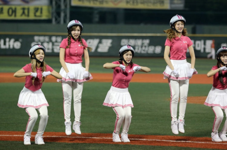 Crayon Pop's comic code captivates fans