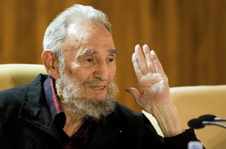 Fidel Castro turns 87 behind closed doors