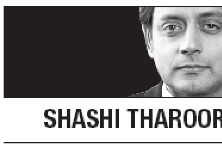 [Shashi Tharoor] Feeding young minds in India