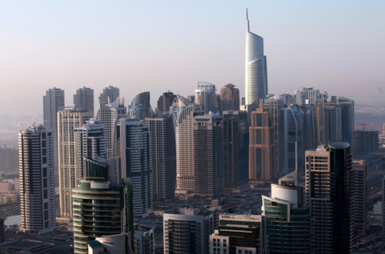 Dubai plans tallest office tower amid 45% vacancy